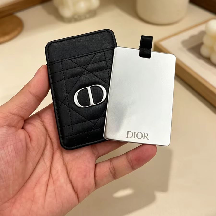 Bolso Dior de Dior, multifunci - Beauty Makeup Dior reseña y precio