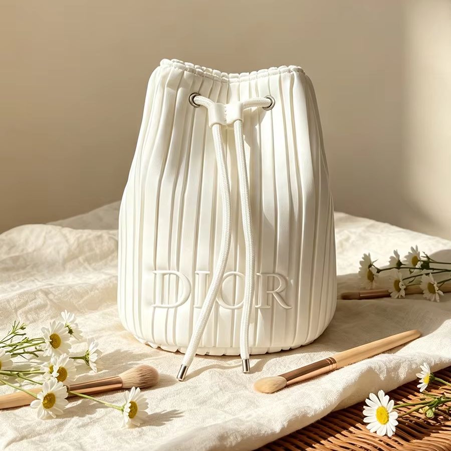 Bolsa de Christian Dior, Neces - Beauty Makeup Dior reseña y precio
